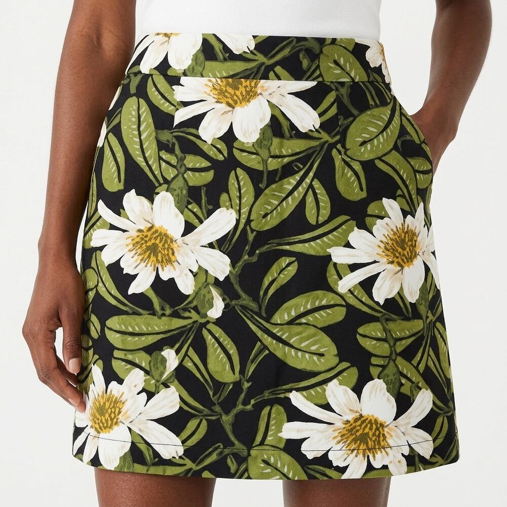 Ann Taylor Factory Polyester Blend Black A-Line Mini Skirt Women Size 6